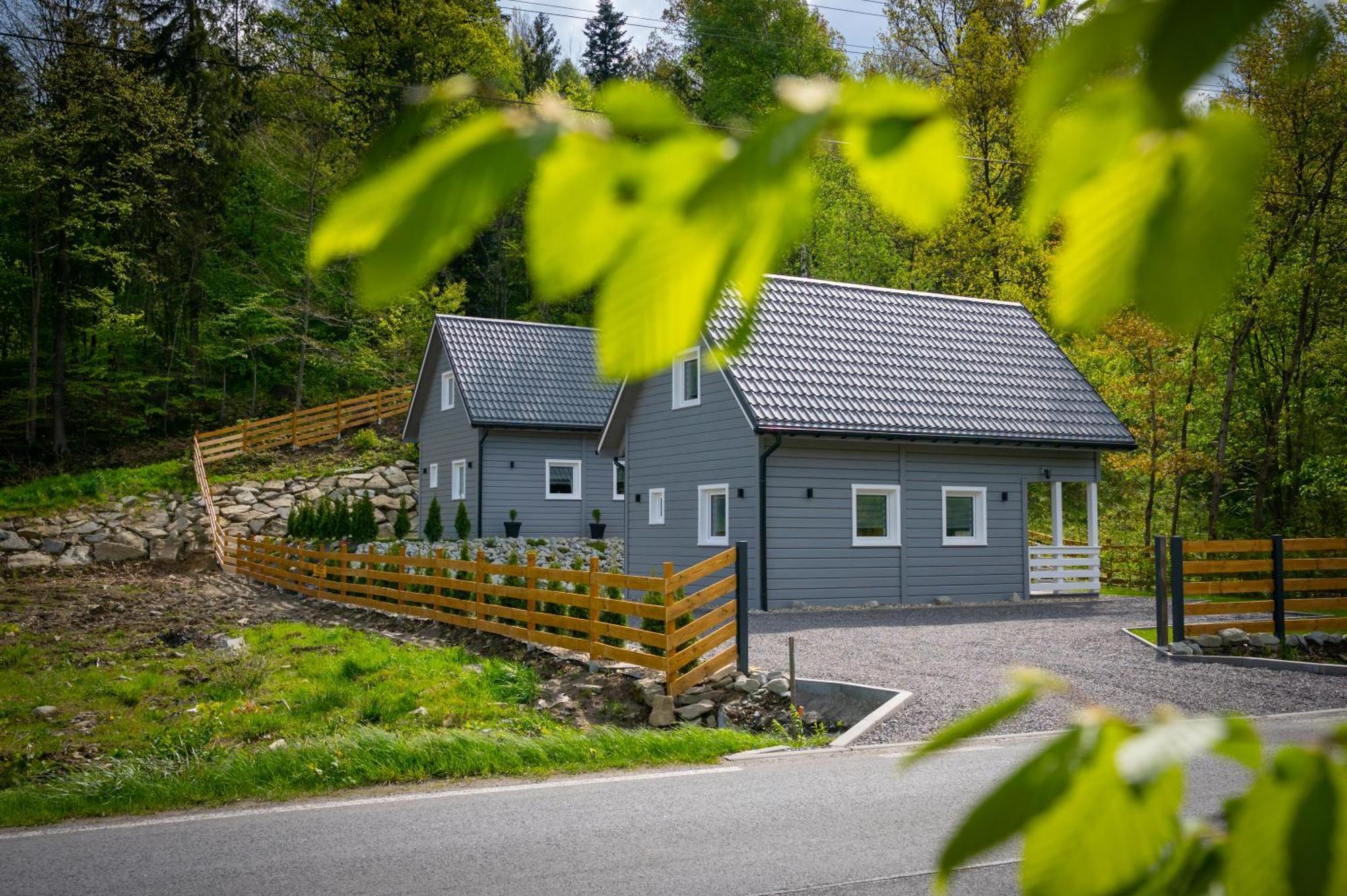 Domki U Sosny - Nowoczesne Domki Na Wylacznosc, Spokojna Okolica Blisko Lasu I Szlaku, 1,2 Km Od Centrum Brennej เบรนนา ภายนอก รูปภาพ