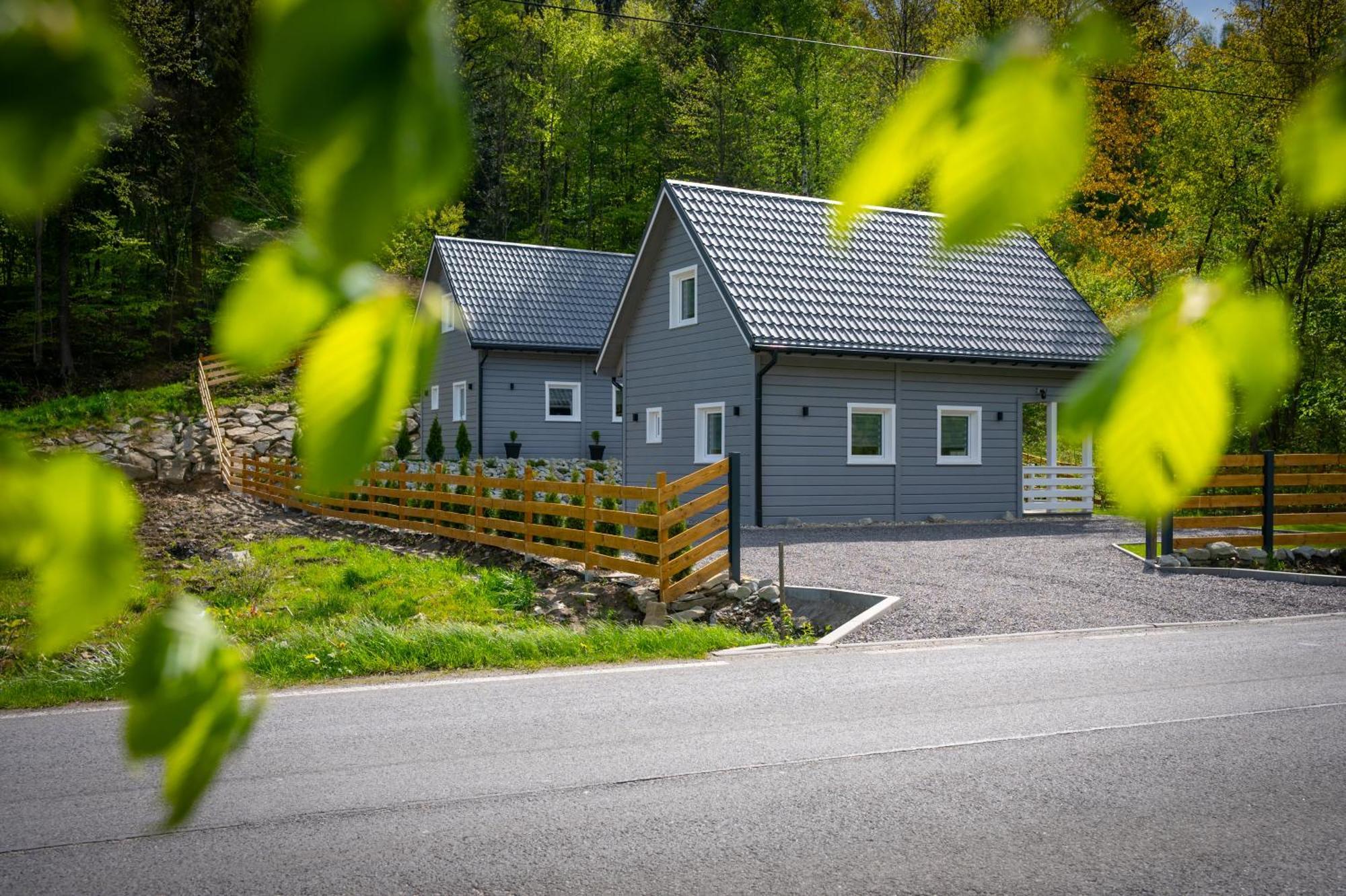Domki U Sosny - Nowoczesne Domki Na Wylacznosc, Spokojna Okolica Blisko Lasu I Szlaku, 1,2 Km Od Centrum Brennej เบรนนา ภายนอก รูปภาพ